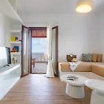 Aparthotel Kastraki 3*