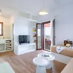 Kastraki 3* Kastrákion