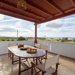 Aparthotel Kastraki 3*