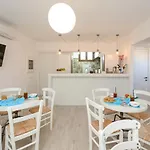 Kastraki Aparthotel