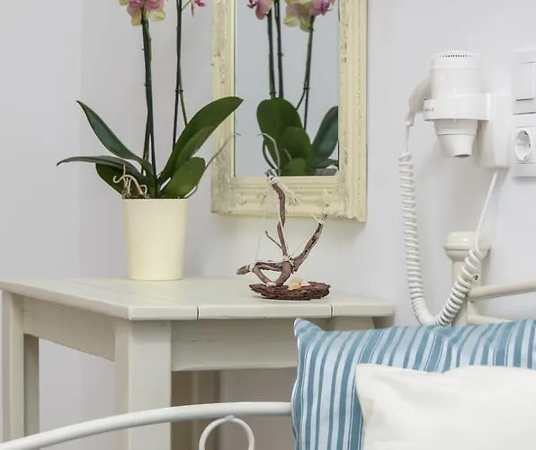 Aparthotel Kastraki 3*